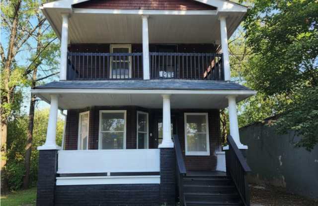 Photo of 2953 East 121st Street