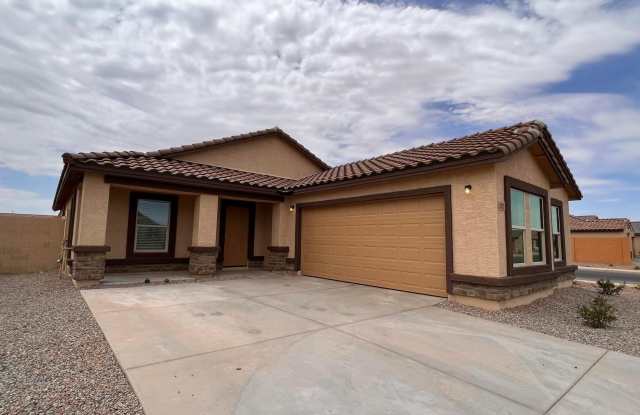 2071 E VELVET Place