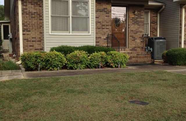 Photo of 327 Church Avenue NE