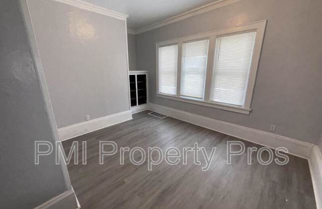 Photo of 2361 N 12th St