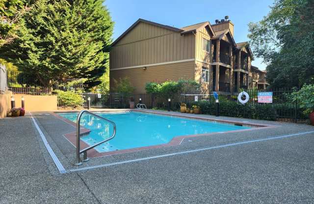 Bothell Condo  -  First month's rent FREE!  Pet Friendly