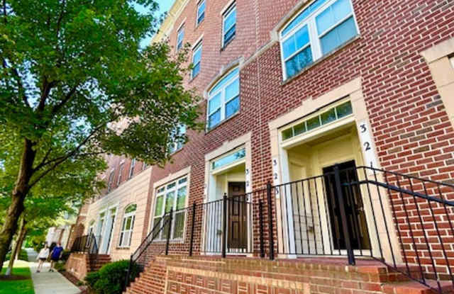 Large Townhome with Garage - Lovely Gaithersburg Living