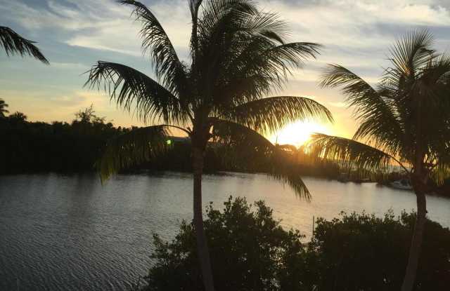 185 EL Capitan Drive