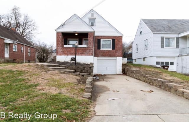 3887 Florence Ave. - 3887 Florence Avenue, Bridgetown, OH 45248