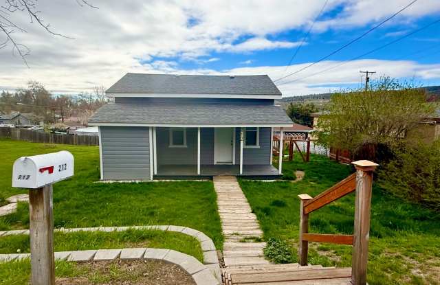 2 Bedroom House