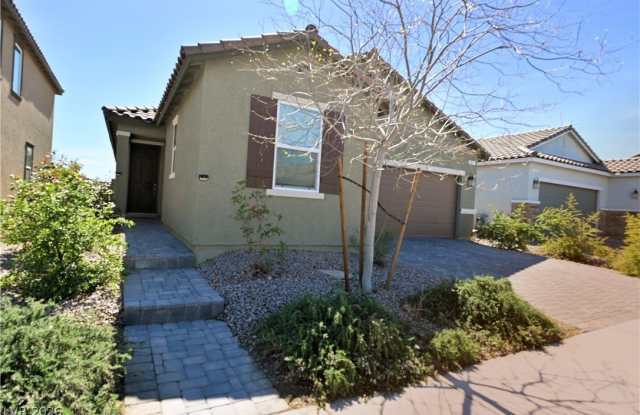 7511 Mojave Wind Avenue