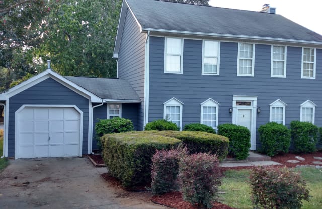 505 Broomsedge Ct - 505 Broomsedge Court, Raleigh, NC 27610