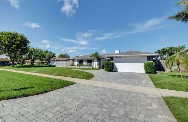 4833 Fox Hunt Trail - 4833 Fox Hunt Trail, Palm Beach County, FL 33487