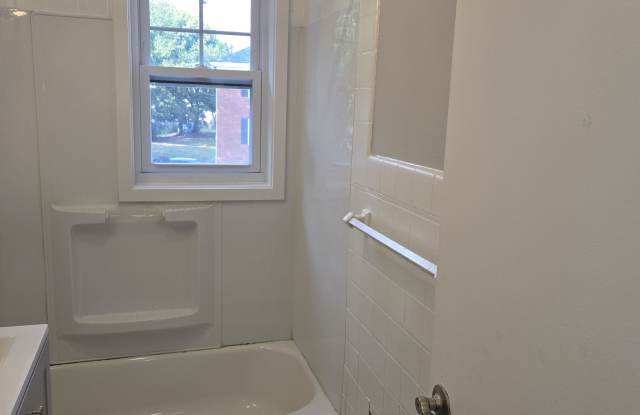 516 Lexington Avenue