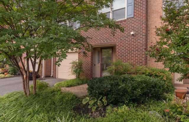 3548 S GEORGE MASON Drive