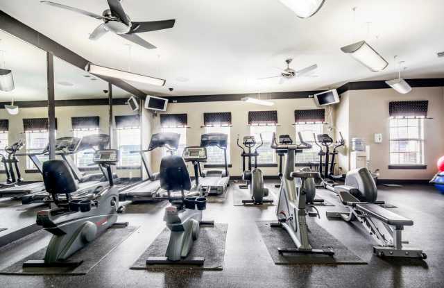 Yugo Starkville Campus Common