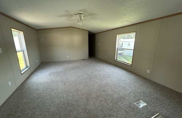 3430 N. Peoria Drive Lot 22