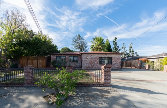 13267 Mcculloch Ave - 13267 Mc Culloch Avenue, Saratoga, CA 95070