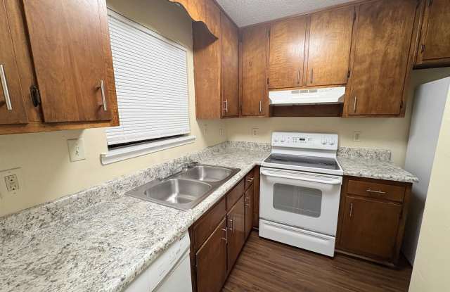 3701 Donovan Drive unit: C