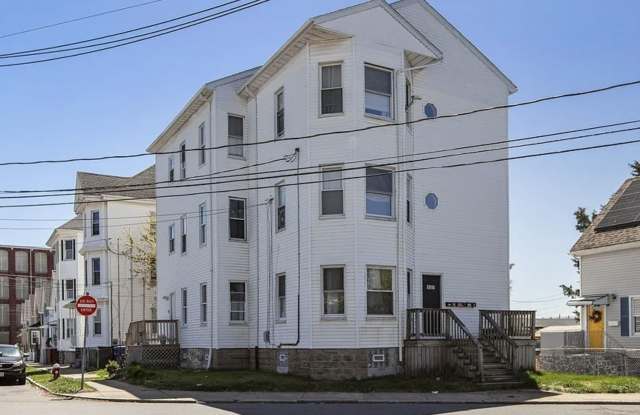 Photo of 1037 Cove Road