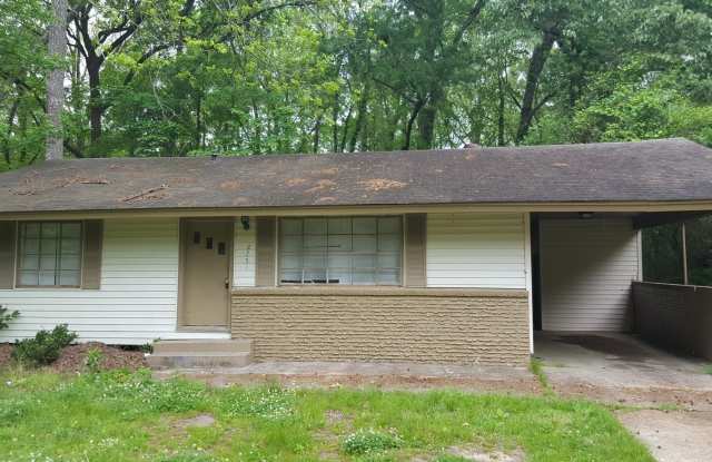 2751 Brookwood - 2751 Brookwood Drive, Jackson, MS 39212