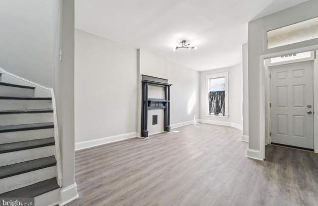 Photo of 2356 MCCULLOH