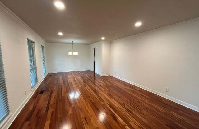 Photo of Beautifully Updated Central Waco Home