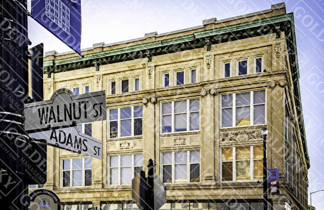 301 South Walnut Street