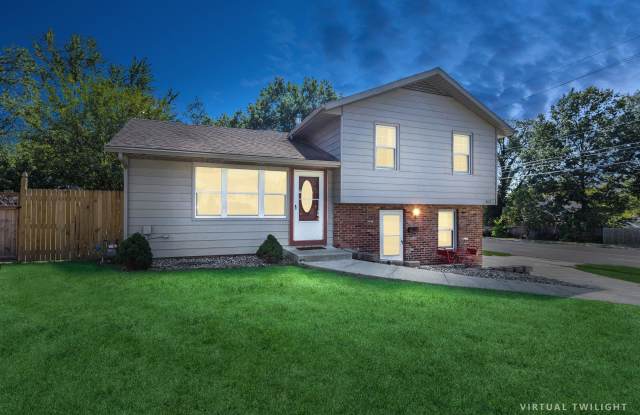 8617 West 92nd Street