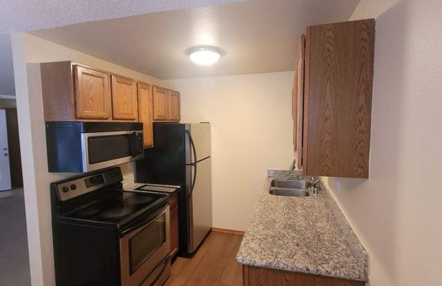 Elliott Hall Apartments
