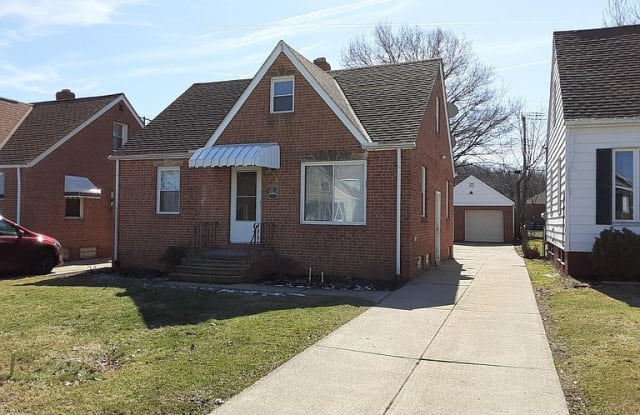 2811 Brookdale Ave - 2811 Brookdale Avenue, Parma, OH 44134