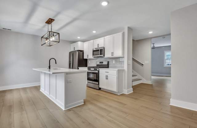 90 Hanover Street unit: B