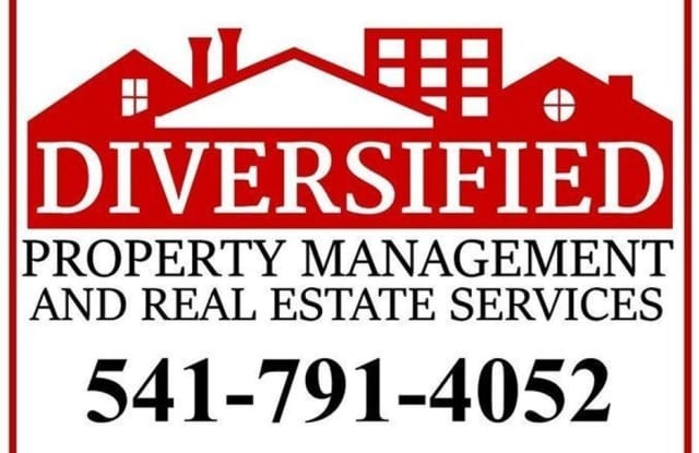 3 bedroom 2.5 bath home in Albany; convenient commuting location to Salem, Lebanon, Corvallis