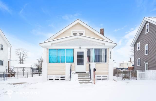 Photo of 2305 East 33rd Street