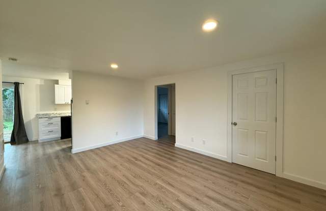 Photo of Weber - Seaside