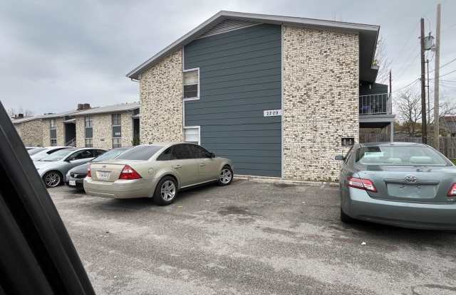 2209 Jennifer Dr. - 2
