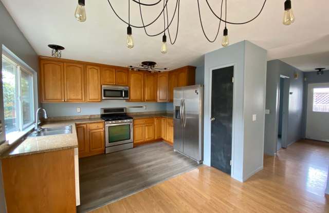 Photo of Lovely 4 Bdm Single Story Home for rent in Copperfield Neighborhood