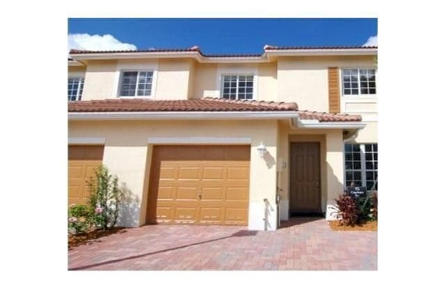 3205 NW 31 Terrace - 3205 NW 31st Ter, Oakland Park, FL 33309