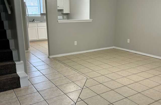 Photo of 2302 Elisa Lane - 2302-04