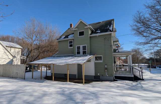 Welcome to this newly renovated, 3-bedroom home located in the heart of Akron