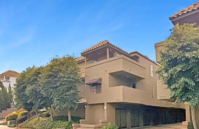 Photo of Great 2 bed/2bath condo w/AC, detached garage, and solar!