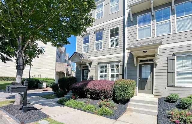 525 Grove Field Court