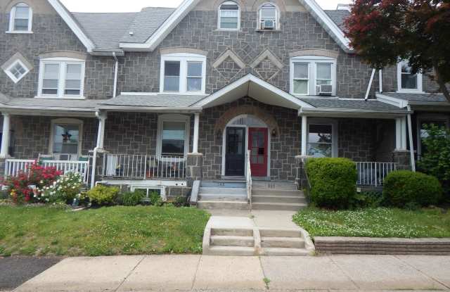 245 NOBLE Street