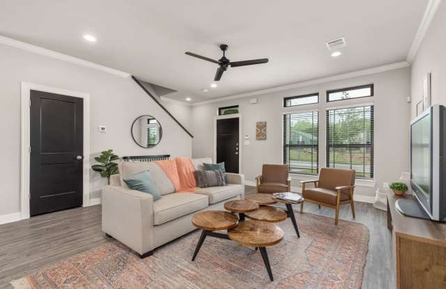 Photo of 504 Cooner Street - A