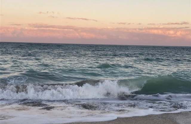 2400 S Ocean Drive unit: V328