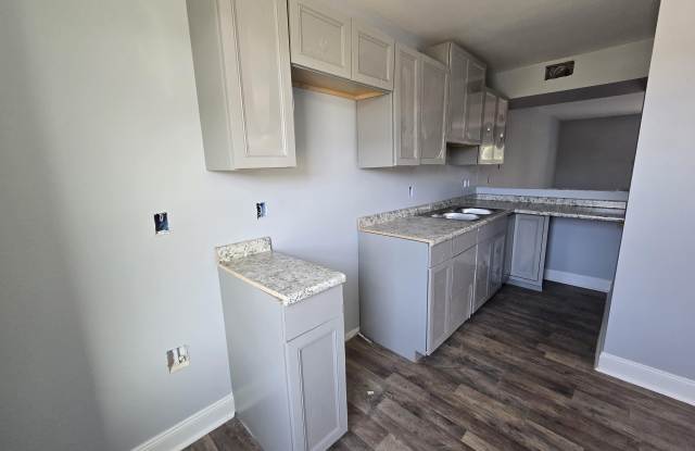 2015 Sherwood Meadow Dr