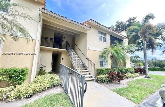 1257 Southwest 46th Avenue - 1257 Southwest 46th Avenue, Pompano Beach, FL 33069