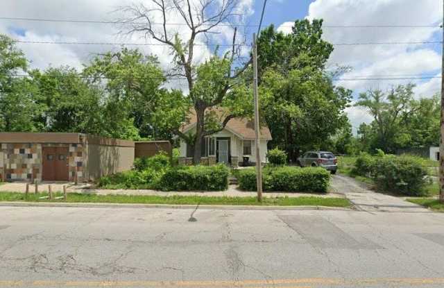 5313 Prospect Avenue