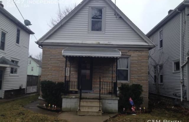 2247 Independence Ave - 2247 Independence Avenue, Niagara Falls, NY 14301