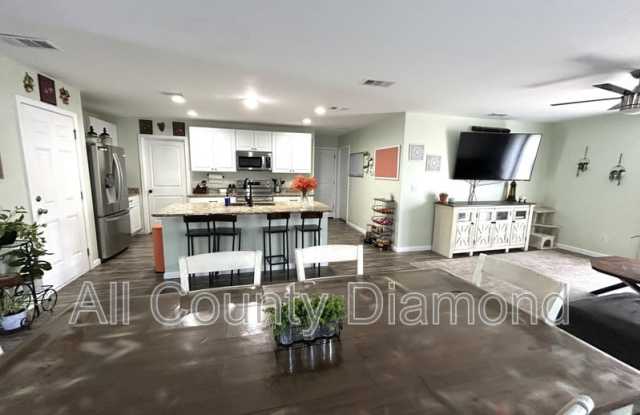 6614 Boat Race Dr
