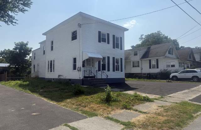 11 Clifford Road unit: Floor 1