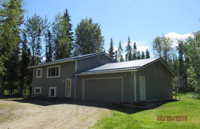 Gorgeous 4 Bed/2Bath/2Car Home!