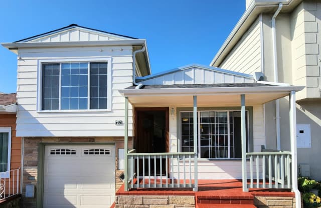 Lovely home in Daly City