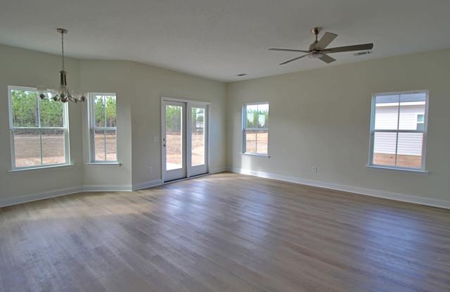 149 Franklin Tree Dr