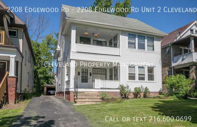 2208 Edgewood Rd